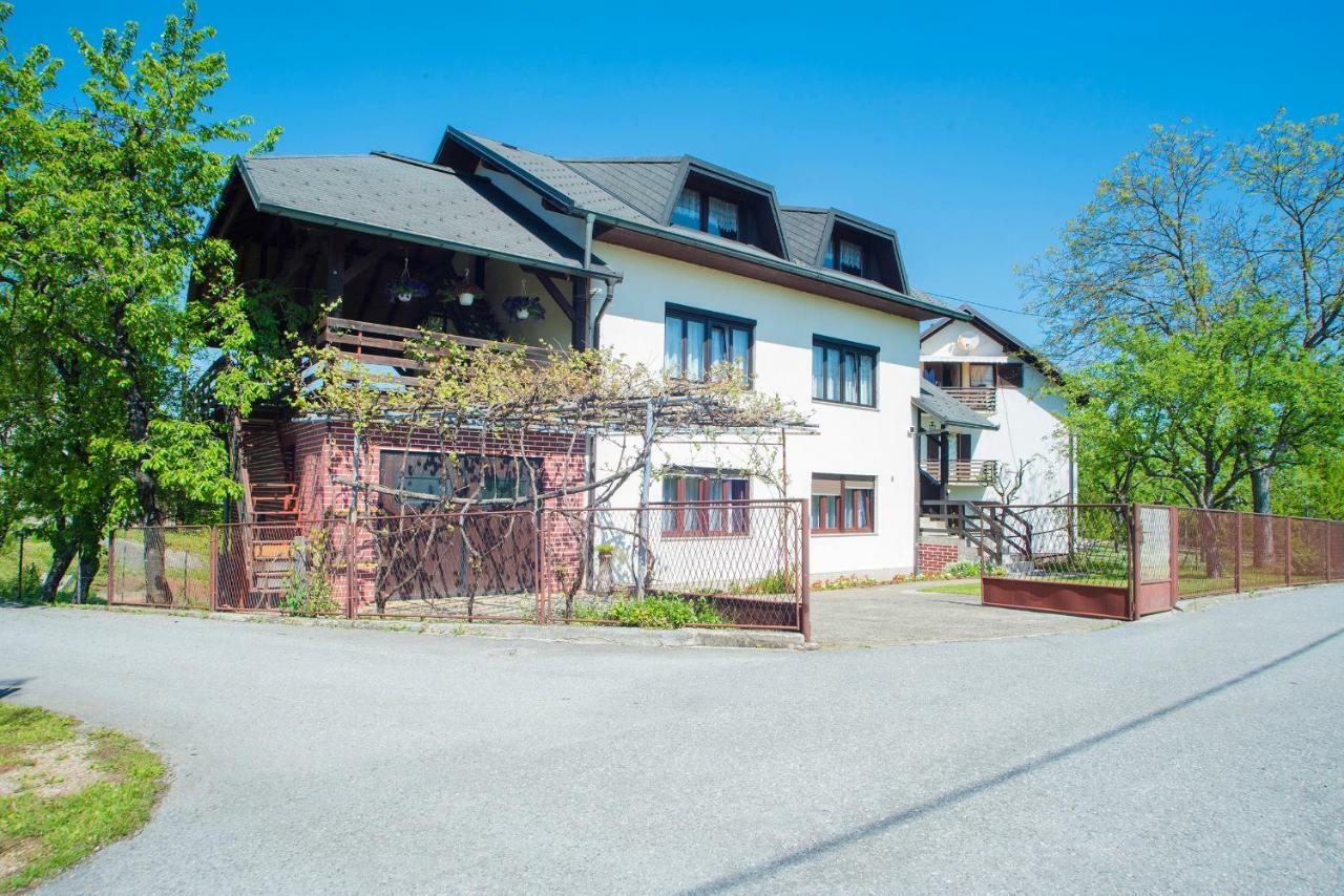 Ferienwohnung Cherry House Slunj Exterior foto
